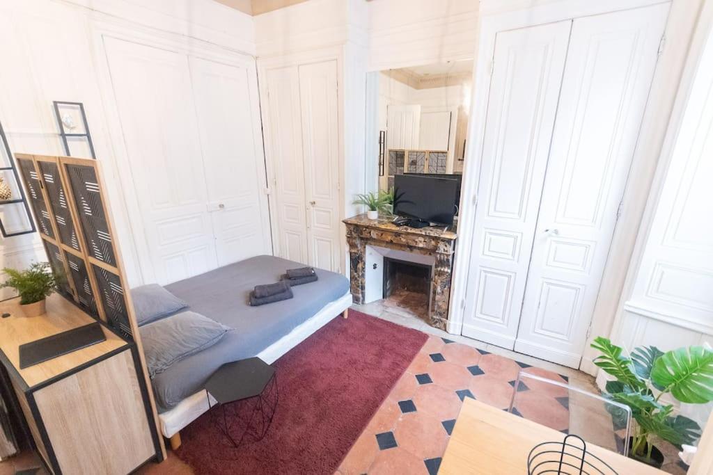 Appartement Immeuble L'Aristocrate - L'Authentique - Bd Carnot à Angers Extérieur photo