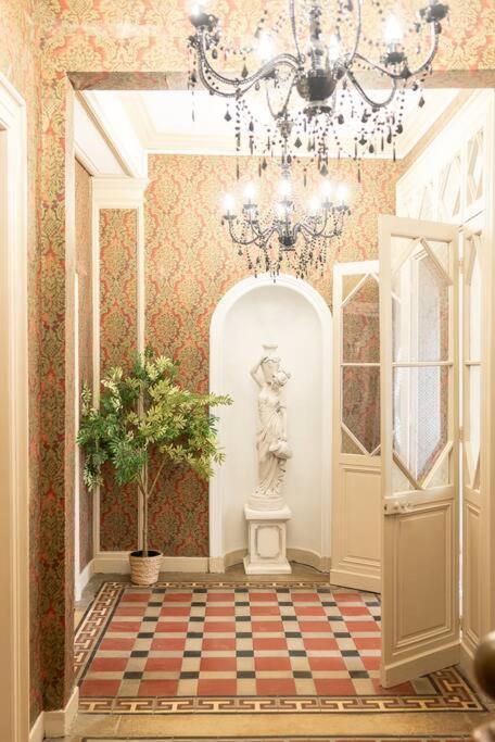 Appartement Immeuble L'Aristocrate - L'Authentique - Bd Carnot à Angers Extérieur photo